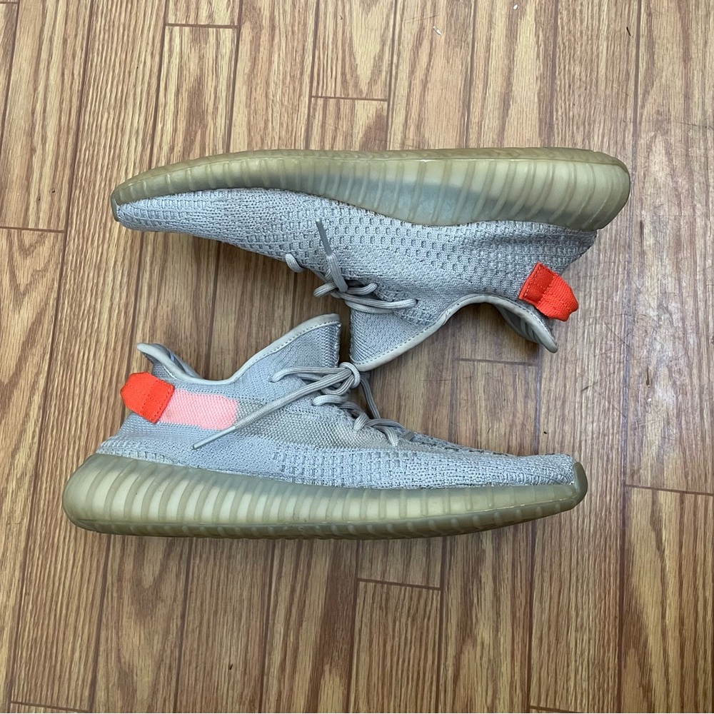 COPY - Adidas Yeezy Boost 350 V2 Tail Light Men Size 11